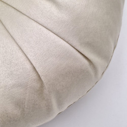 Luvoti kulatý polštář s knoflíkem