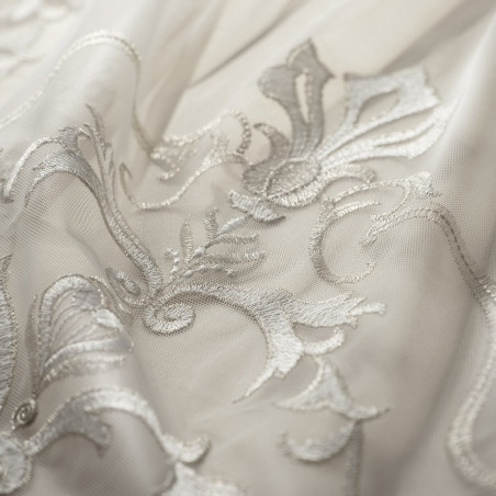 Zámecká záclona Harmony od Sarelli