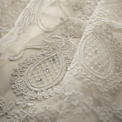 Zámecká záclona Reflections od Sarelli