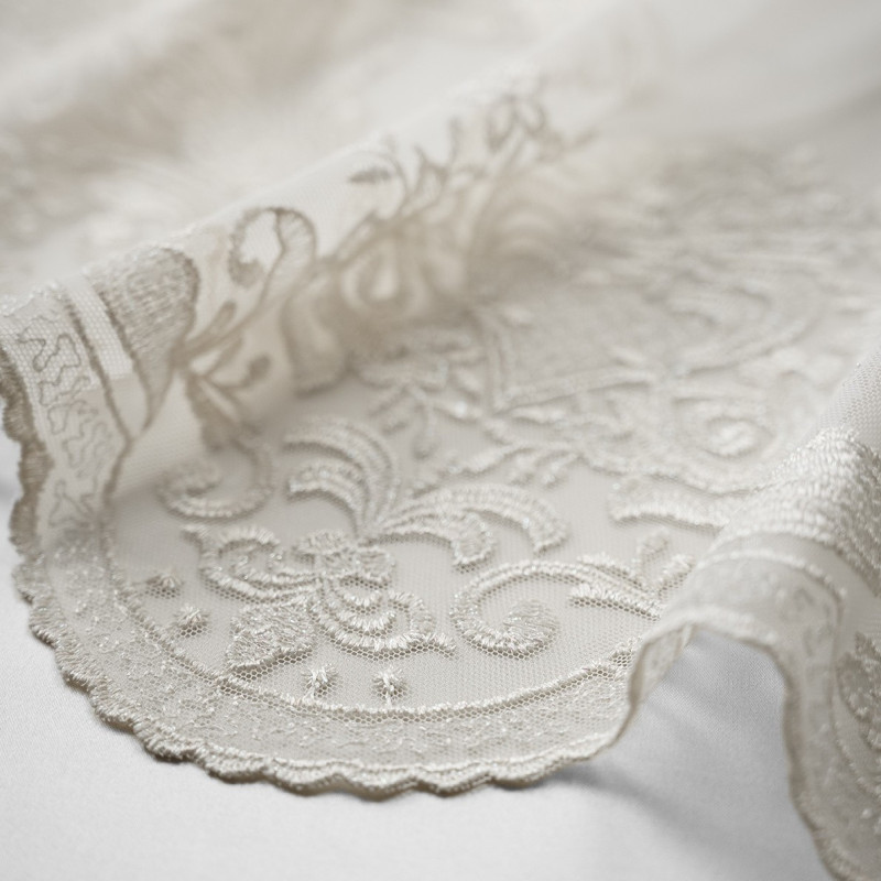 Zámecká záclona Sunrise od Sarelli