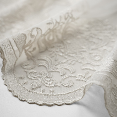 Zámecká záclona Sunrise od Sarelli