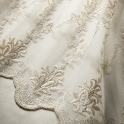 Zámecká záclona Symphony od Sarelli