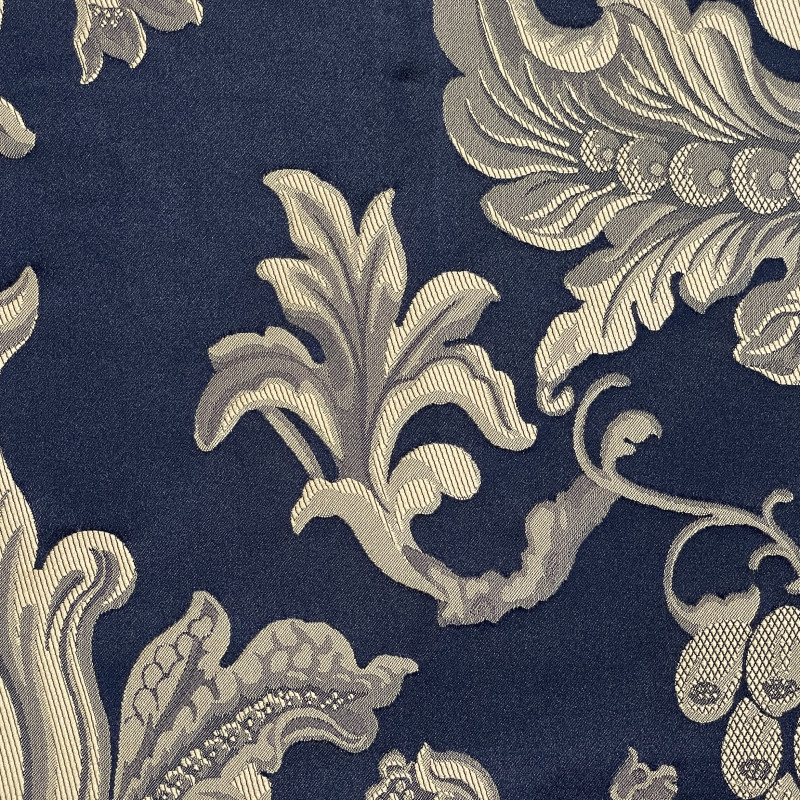 Zámecká látka Vogue od Sarelli